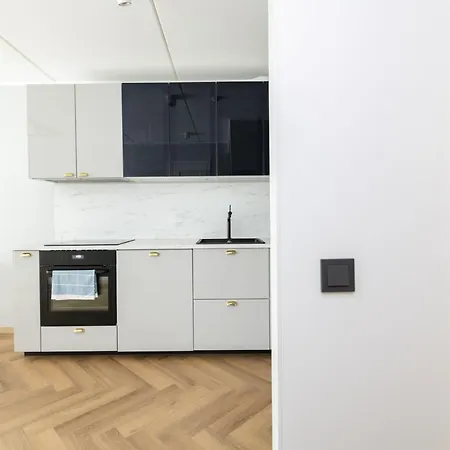 Rosi Art Deco With Parking Apartament *