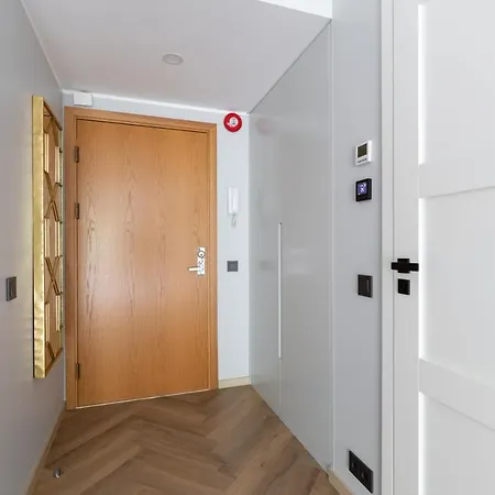 Apartament Rosi Art Deco With Parking