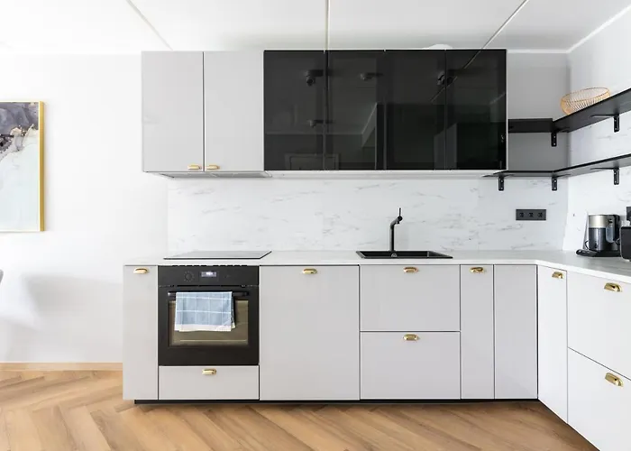 Rosi Art Deco With Parking * Tallinn